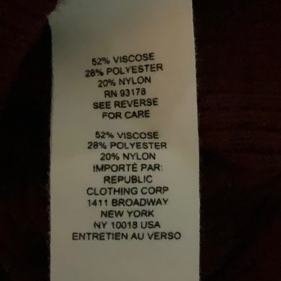 For the Republic large burgundy sweater w/high neck - Picture 6 of 6